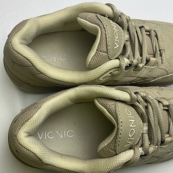 EUC Women’s VIONIC Walker Taupe Sneakers Size 9 - Picture 5 of 8